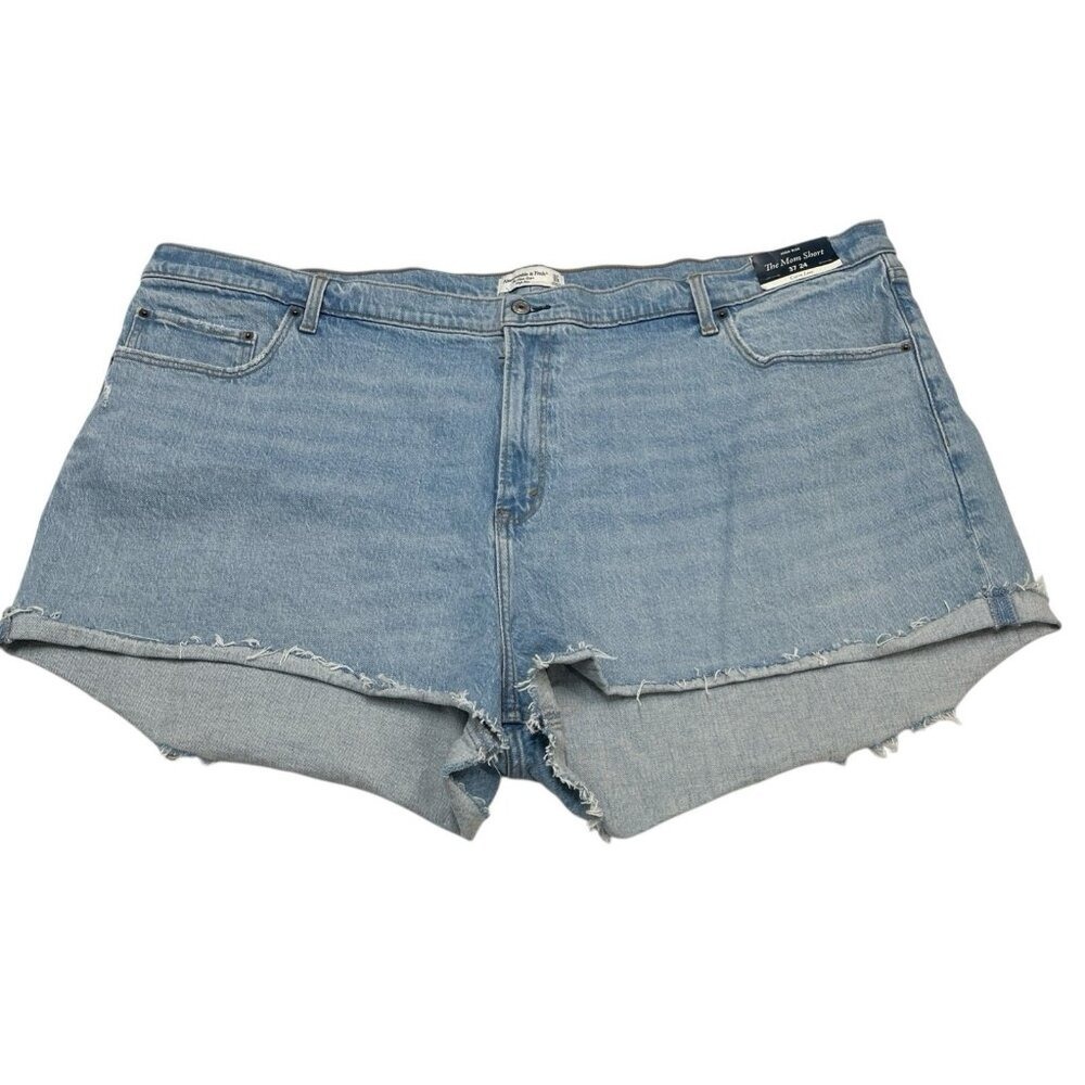 Abercrombie & Fitch Curve Love High Rise Mom Shorts Light Wash Denim Size 37 24W